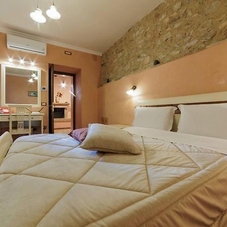 Appartamento Venturini Trevi Ngoại thất bức ảnh