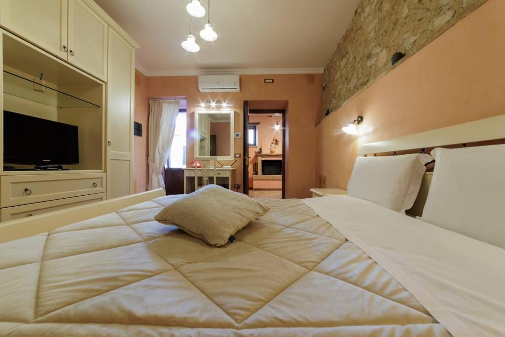 Appartamento Venturini Trevi Ngoại thất bức ảnh