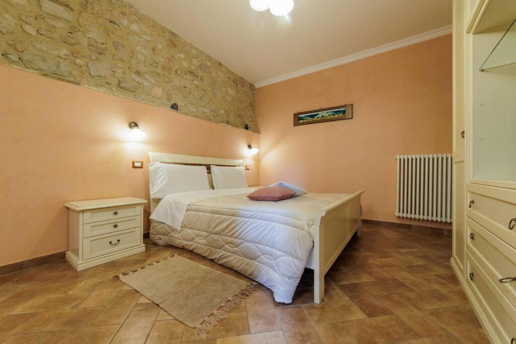 Appartamento Venturini Trevi Ngoại thất bức ảnh